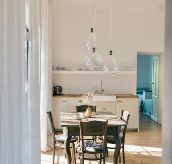 Spisske Tomasovce House | Exceptional Ateliér v raji: Child-Friendly Getaway