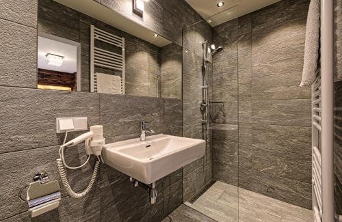 Grossarl House | Inviting Atelier Garni Astei: Pet-Friendly with Breakfast