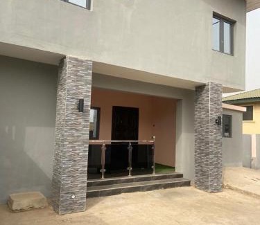 Ibadan Apartment | Book Atelier Lux Homes: Modern Apartment with Balcony Views