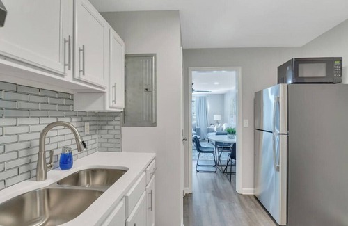 Austell House | Pet Friendly 2BR Ranch in Austell - Rated 10/10 by Guests