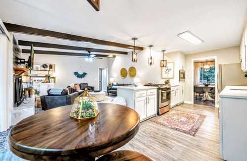 Addison Heights House | Pet-Friendly 4BR Retreat in Marietta/Kennesaw - Guest Rated 10/10