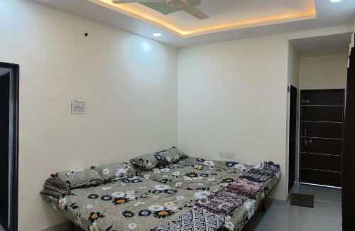Akalkot House | Atharv Guesthouse