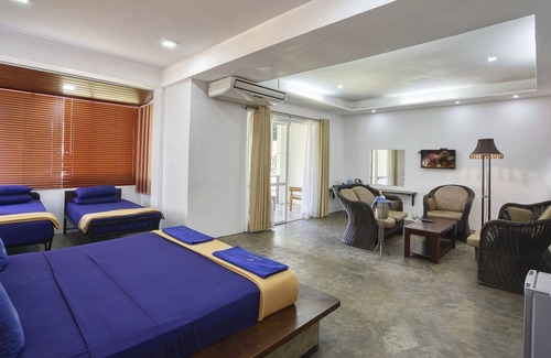 Dambulla Hotel | Discover Athena Lake Boutique: Family-Friendly Retreat