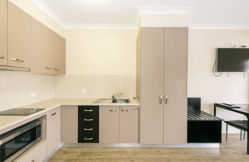 Roma Hotel | Discover Athena Studio Units: Pool, Breakfast & Child Friendly