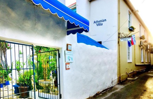 Caledon House | Inviting Athenian Villa with Pool and Breakfast Awaits You