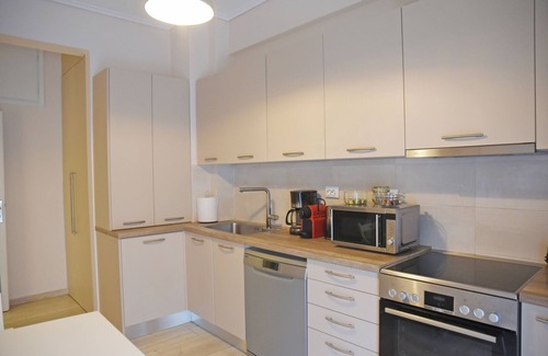 Palaio Faliro Apartment | Relaxing Athens Faliro Beach Residence with Ocean Views