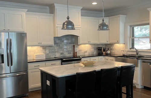 Athens House | Unforgettable Athens Gameday Retreat Near Top Attractions