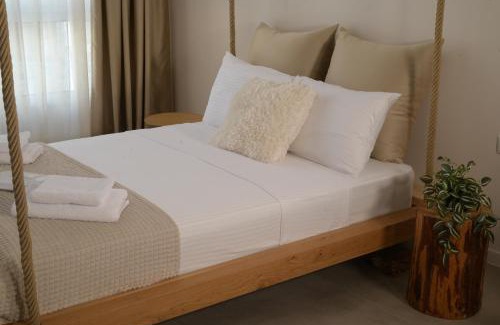 Omonia Apartment | Discover Athens Host - Urban Boho, Guest Rated 9.5/10