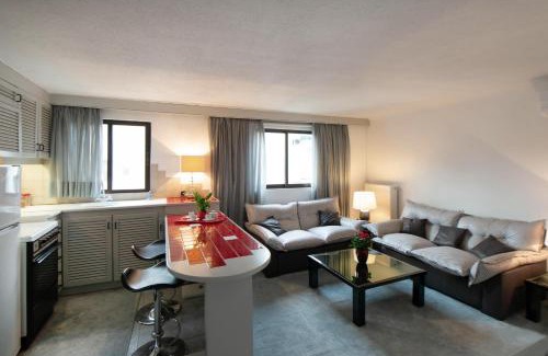 Ilisia Apartment | Elegant Athens Penthouse Suite with Breakfast Included