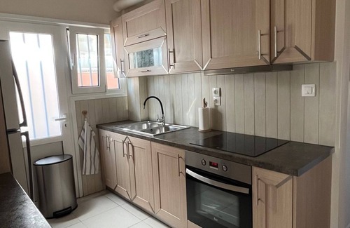 Alimos House | Athens Seaview Appartment based on the Athens Riviera, Athens best getaway to enjoy Sea & Culture
