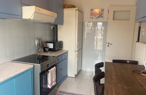 Palaio Faliro Apartment | Stylish Athens Apartment Steps from Beach & Port - 10/10 Rating