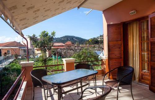 Agios Georgios Pagon Apartment | Idyllic Athina Studios with Oceanfront Views and Breakfast