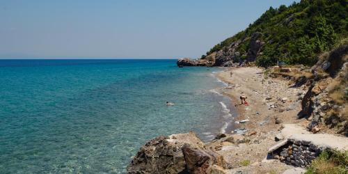 Karlovassi Apartment | Discover Athina Studios: Pet-Friendly Retreat with Top Ratings