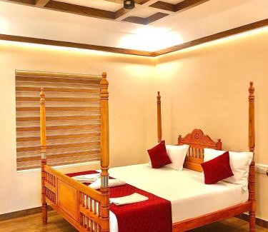 Perumbavoor Resort | Experience Athirappily Sreenilayam Heritage Resort Today