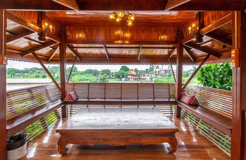 Ayutthaya House | Serene Athithara Home with River View & Kitchen Amenities