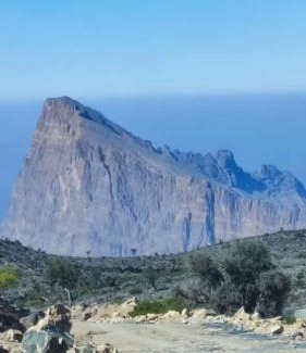 Al Hamra House | Discover Atiaf Jabal Shams House: Perfect for Families & Pets