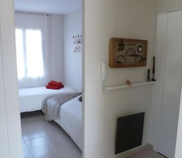 Olot Apartment | Convenient Atico with Terrace Just 5 Minutes from Center