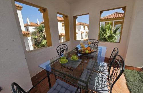 Zahara de los Atunes Apartment | Stunning Atico with Terrace and BBQ in Zahara, Pet Friendly