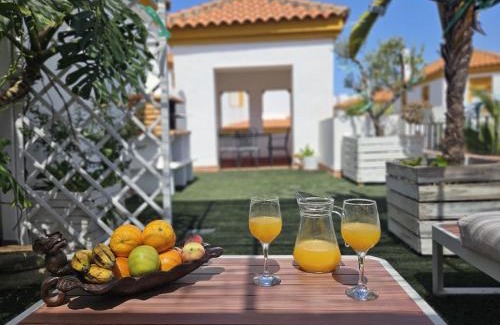 Zahara de los Atunes Apartment | Stunning Atico with Terrace and BBQ in Zahara, Pet Friendly