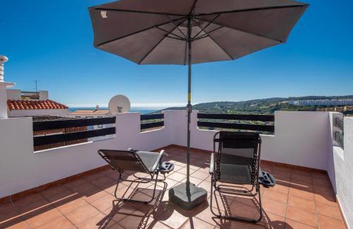 Alcorrin Apartment | Stylish Atico Duplex with Terrace & Pool Access
