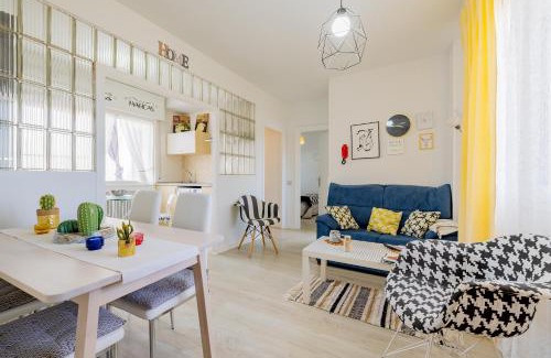 Tudela Apartment | Exceptional Atico la Casa de Tudela: Family-Friendly Retreat