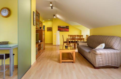 Villanua Apartment | Discover Atico la Espata Villanua: Family & Pet Friendly Stay
