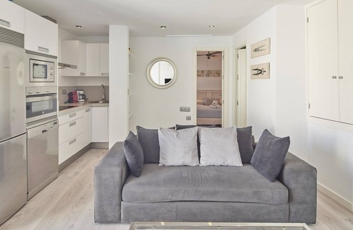 Conil de la Frontera City Center Apartment | Oceanfront Atico La Terraza: Guest Rated 10/10 Stay