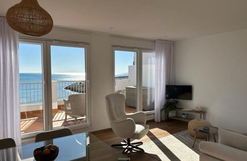 Vinaros Apartment | Oceanfront Atico Mosean: Guest Rated 9.9/10 Bliss
