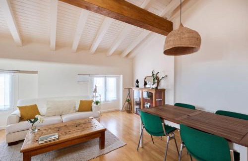 Old Town Apartment | Remarkable Atico Vistas Estafeta in Historic Center