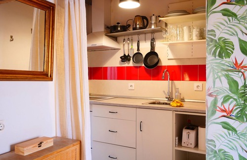 El Born Apartment | Inviting Ático Warm and Cozy - Guest Rated 10/10