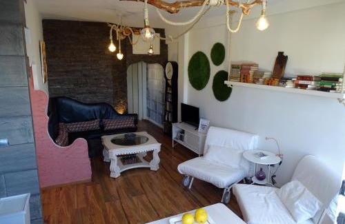 San Juan Apartment | Atico77: Highly Rated Retreat for Families and Pets
