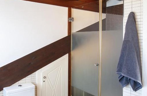 Luanco Apartment | Discover Aticos La Riba: 4-Star Family-Friendly Retreat