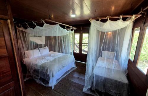 Atins House | Atins Bangalôs: Pet-Friendly Oceanfront Retreat with Views