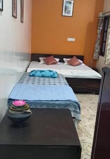 Udaipur Apartment | Atithi Home Stay- Studio Room