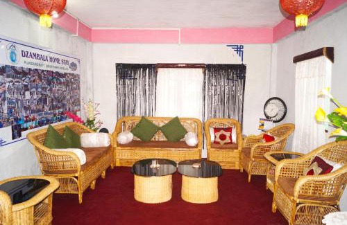 Darjeeling House | Serene Atithi Inn: Oceanfront Homestay with Spa & Pets