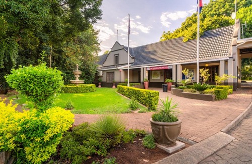 Buffelspoort Resort | Discover ATKV Buffelspoort: Family-Friendly with Ocean Views