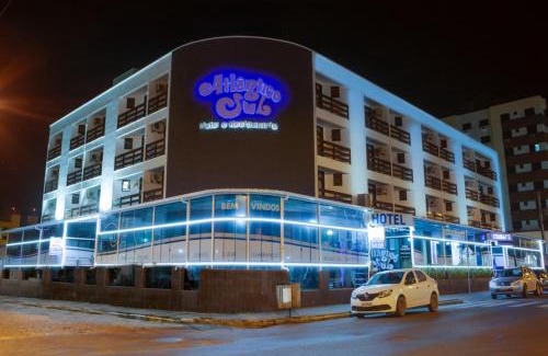 Laguna Hotel | Pet-Friendly Retreat at Atlântico Sul Hotel with Pool Access