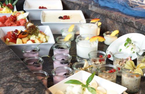Wachau Apartment | Discover Atlanta Boardinghouse Leipzig: Pet-Friendly Retreat