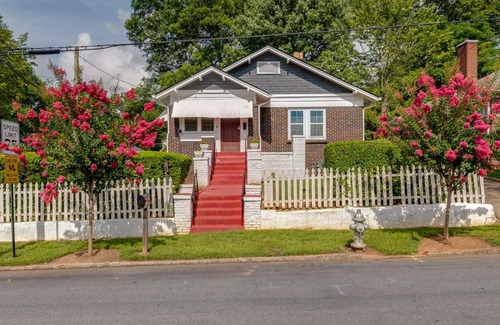 Atlanta House | Child-Friendly Atlanta Vacation Rental Just 3 Miles to Downtown