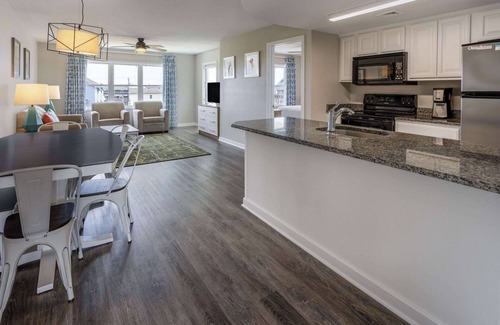 Atlantic Beach Apartment | Beachfront Retreat at Atlantic Beach Resort by Ramada