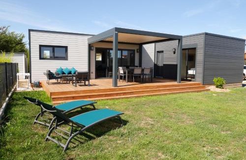 Bretignolles-sur-Mer Villa | Oceanfront Escape at Atlantic Lodge - 4 Star Retreat