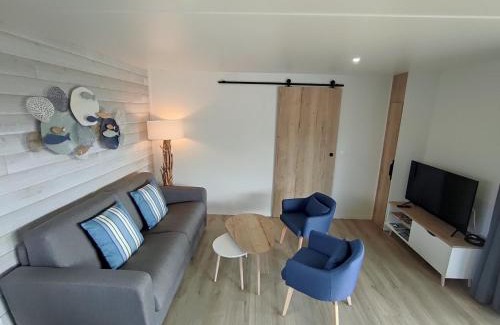 Bretignolles-sur-Mer Villa | Oceanfront Escape at Atlantic Lodge - 4 Star Retreat