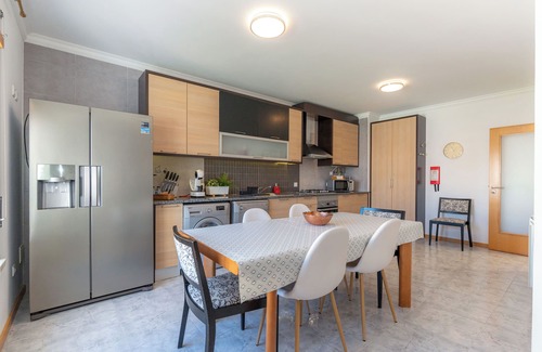 Nazare Apartment | Oceanfront Atlantic Nest Nazaré - Rated 10/10 Stay!