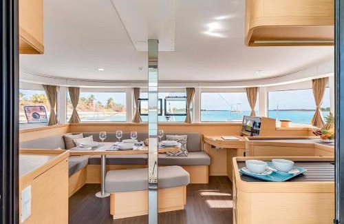 Se Resort | Atlantic Pearl Luxury Catamaran