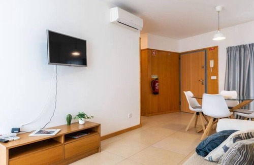 Sagres Apartment | Cozy Atlantic Sagres T1 with Sea View & Pet-Friendly Amenities