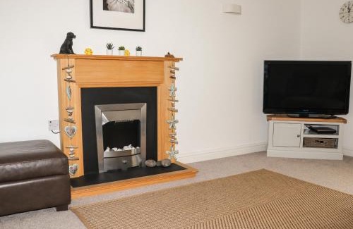 Poundstock House | Atlantic View: 4-Star Pet and Child-Friendly Retreat