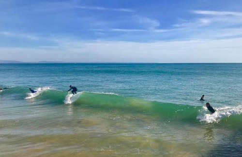 Carcavelos House | Cozy Atlantic Waves Accommodation Near Carcavelos Beach