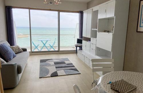 Carnac Apartment | Exceptional Atlantique 2 in Carnac - Family Friendly Stay