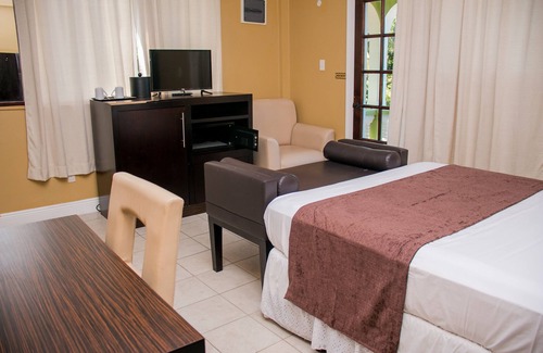 Anse du Me Hotel | Relax at Atlantique View Resort & Spa with Pool and Dining
