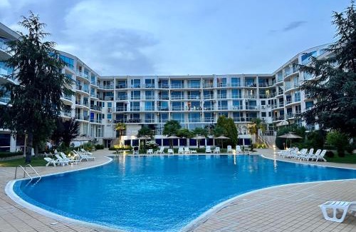 Sarafovo Apartment | Atlantis Resort: Relax by 4 Pools & Enjoy Spa Services